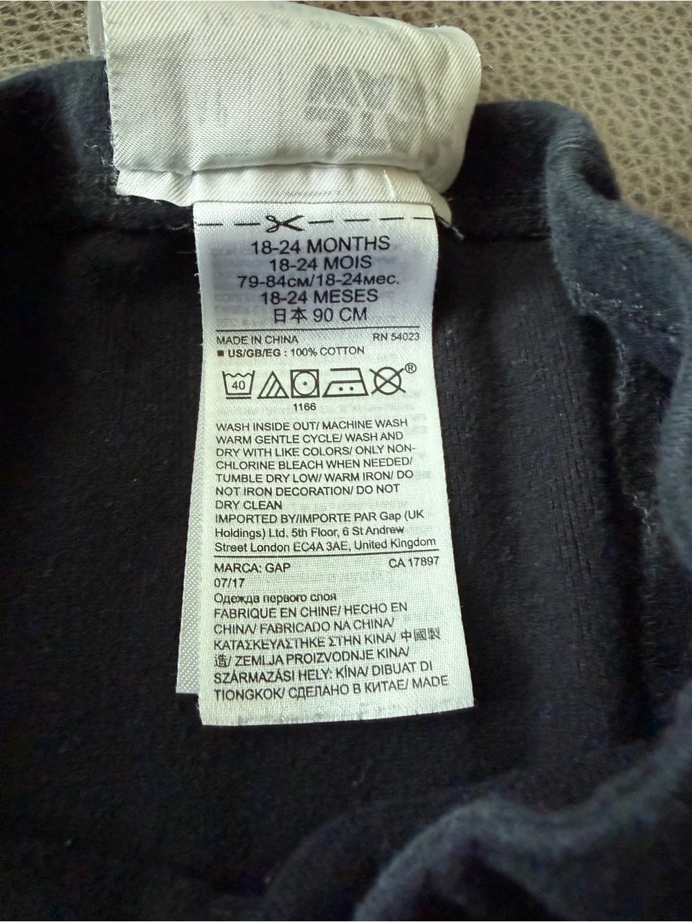 GAP black one